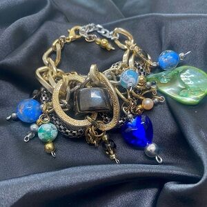 LOLOZJOYA chunky charm bracelet ⛓️💎